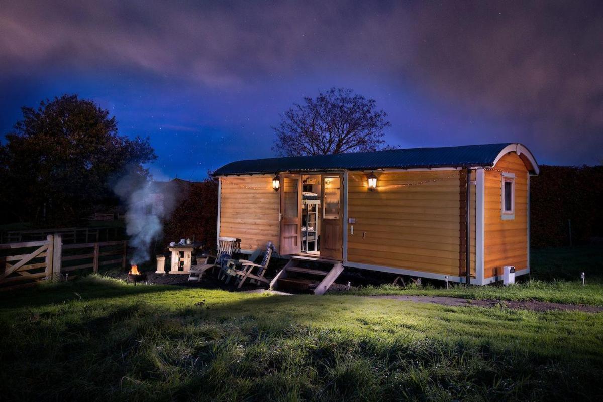 Teasel Shepherd's Hut Holiday home Berwick Upon Tweed